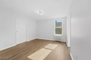 23 Tichenor Pl, Montclair, NJ 07042 - Photo 3