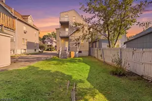 23 Tichenor Pl, Montclair, NJ 07042 - Photo 27