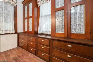 506 Windemere Ave, Mount Arlington, NJ 07856 - Photo 9