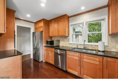 161 Spencer Rd, Bernards Township, NJ 07920 - Photo 5