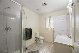 439 Fairview Ave, Woodbridge Township, NJ 07067 - Photo 19