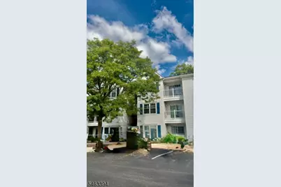 1133 Waterford Dr #33, Edison, NJ 08817 - Photo 5