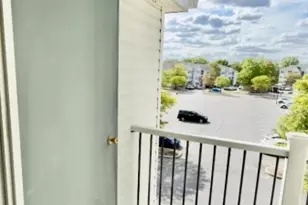 1133 Waterford Dr, Edison, NJ 08817 - Photo 21
