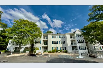 1133 Waterford Dr #33, Edison, NJ 08817 - Photo 3