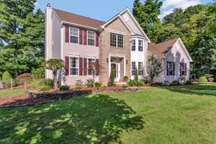 2 Saunders Ln, Mount Olive, NJ 07840 - Photo 37