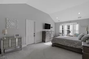 2 Saunders Ln, Mount Olive, NJ 07840 - Photo 5