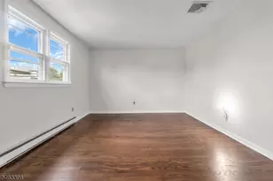 115 Van Riper Ave, Clifton, NJ 07011 - Photo 9