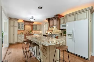 15 Partridge Rd, Hillsborough Township, NJ 08844 - Photo 9