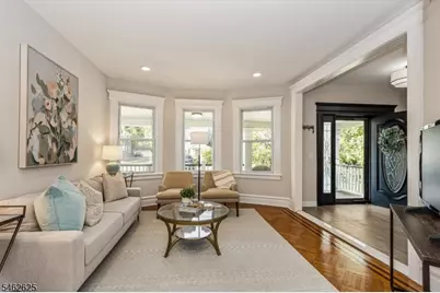 64 Watchung Ave, Montclair, NJ 07043 - Photo 7