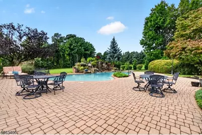 10 Maacka Dr, Holmdel Twp., NJ 07733 - Photo 37