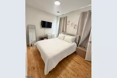 609 S 19th St, Newark, NJ 07103 - Photo 15