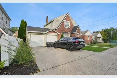 12 Silleck St, Clifton, NJ 07013 - Photo 3