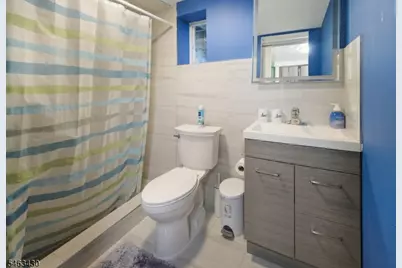 12 Silleck St, Clifton, NJ 07013 - Photo 27