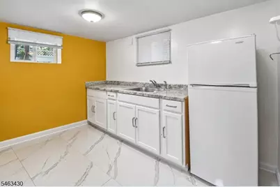 12 Silleck St, Clifton, NJ 07013 - Photo 25