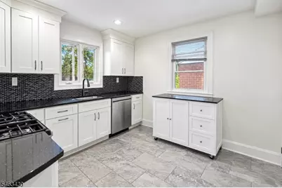 12 Silleck St, Clifton, NJ 07013 - Photo 11