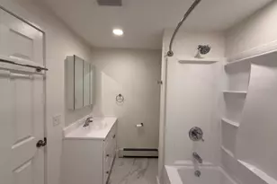391 Hollywood Ave, Fairfield, NJ 07004 - Photo 9