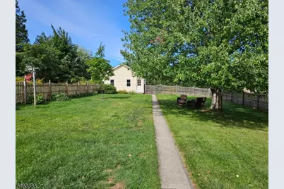 27 Bonnell St, Flemington, NJ 08822 - Photo 37