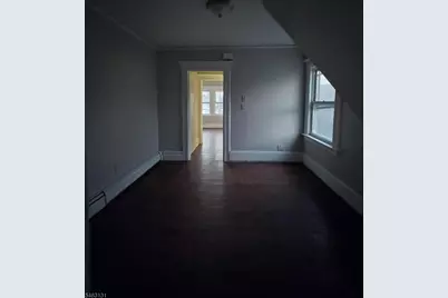 62 Hillyer St, Orange, NJ 07050 - Photo 7