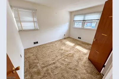 1406 Bower St, Linden, NJ 07036 - Photo 11