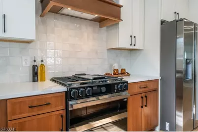 18 Lindsley Ave, Maplewood, NJ 07040 - Photo 11