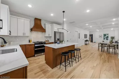 18 Lindsley Ave, Maplewood, NJ 07040 - Photo 7