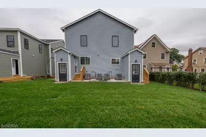 18 Lindsley Ave, Maplewood, NJ 07040 - Photo 27
