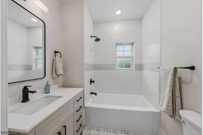 18 Lindsley Ave, Maplewood, NJ 07040 - Photo 21