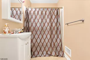 211 Martin Ave, Clifton, NJ 07012 - Photo 25