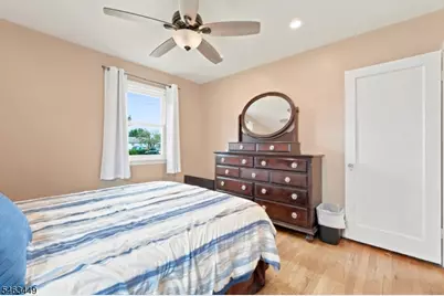 211 Martin Ave, Clifton, NJ 07012 - Photo 23