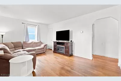 211 Martin Ave, Clifton, NJ 07012 - Photo 7