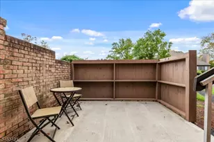 112 Bluebird Dr, Hillsborough Township, NJ 08844 - Photo 27