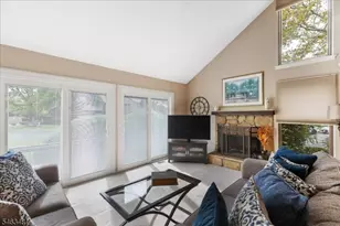 112 Bluebird Dr, Hillsborough Township, NJ 08844 - Photo 5