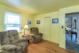 97 Van Dam Ave, Bloomingdale, NJ 07403 - Photo 19