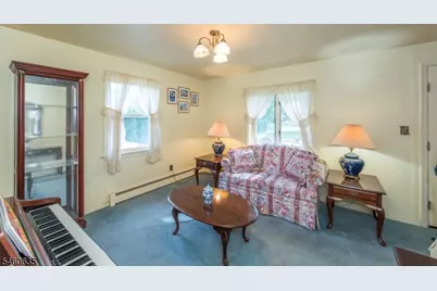 97 Van Dam Ave, Bloomingdale, NJ 07403 - Photo 13