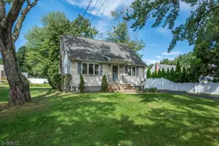 97 Van Dam Ave, Bloomingdale, NJ 07403 - Photo 3