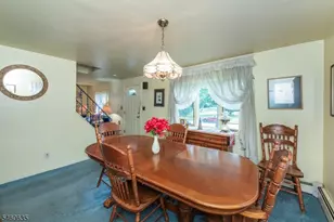 97 Van Dam Ave, Bloomingdale, NJ 07403 - Photo 9