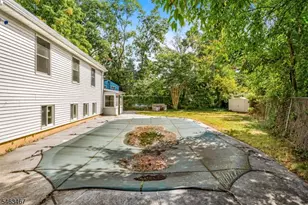 233 Henry Ct, North Plainfield, NJ 07060 - Photo 21