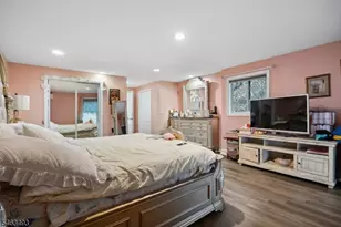 147 James St, Woodbridge Township, NJ 08861 - Photo 17