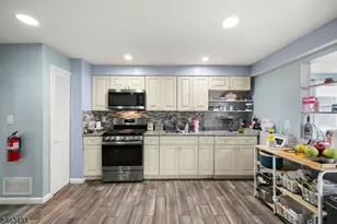 147 James St, Woodbridge Township, NJ 08861 - Photo 23
