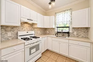 31 Blakely Pl, Garfield, NJ 07026 - Photo 5