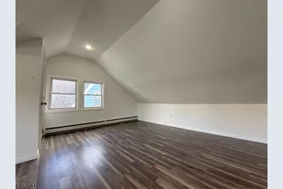 226 N Clinton St #1, East Orange, NJ 07017 - Photo 17