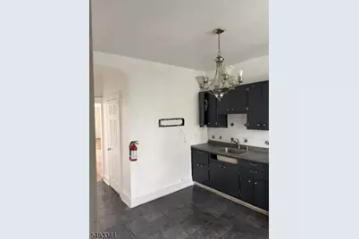 590 Walnut St, Elizabeth, NJ 07201 - Photo 3