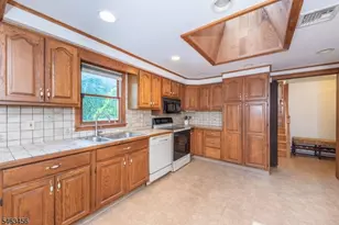20 Wanaque Rd, West Milford, NJ 07421 - Photo 5