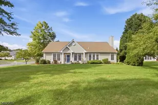 10 Stafford Ln, White Township, NJ 07823 - Photo 3