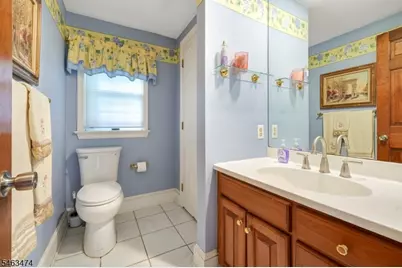 451 Delaware Rd, Hope Township, NJ 07825 - Photo 15