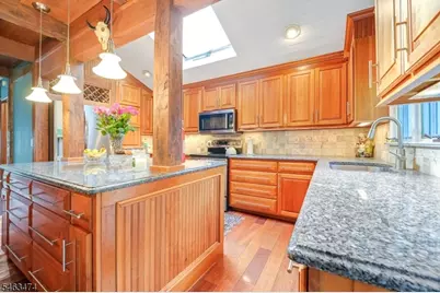 451 Delaware Rd, Hope Township, NJ 07825 - Photo 11