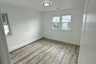 739 Lake Ave, Lyndhurst Township, NJ 07071 - Photo 15