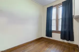 102 Delmar Pl, Irvington, NJ 07111 - Photo 29