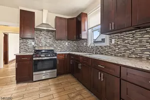 102 Delmar Pl, Irvington, NJ 07111 - Photo 11