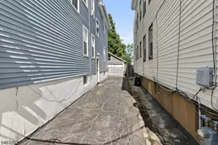 102 Delmar Pl, Irvington, NJ 07111 - Photo 45